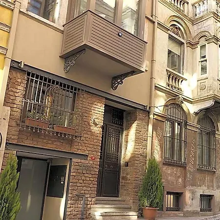 Galata 3*