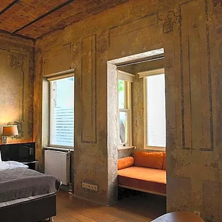 Galata Hotel 3*