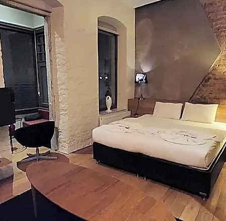 Galata 3*